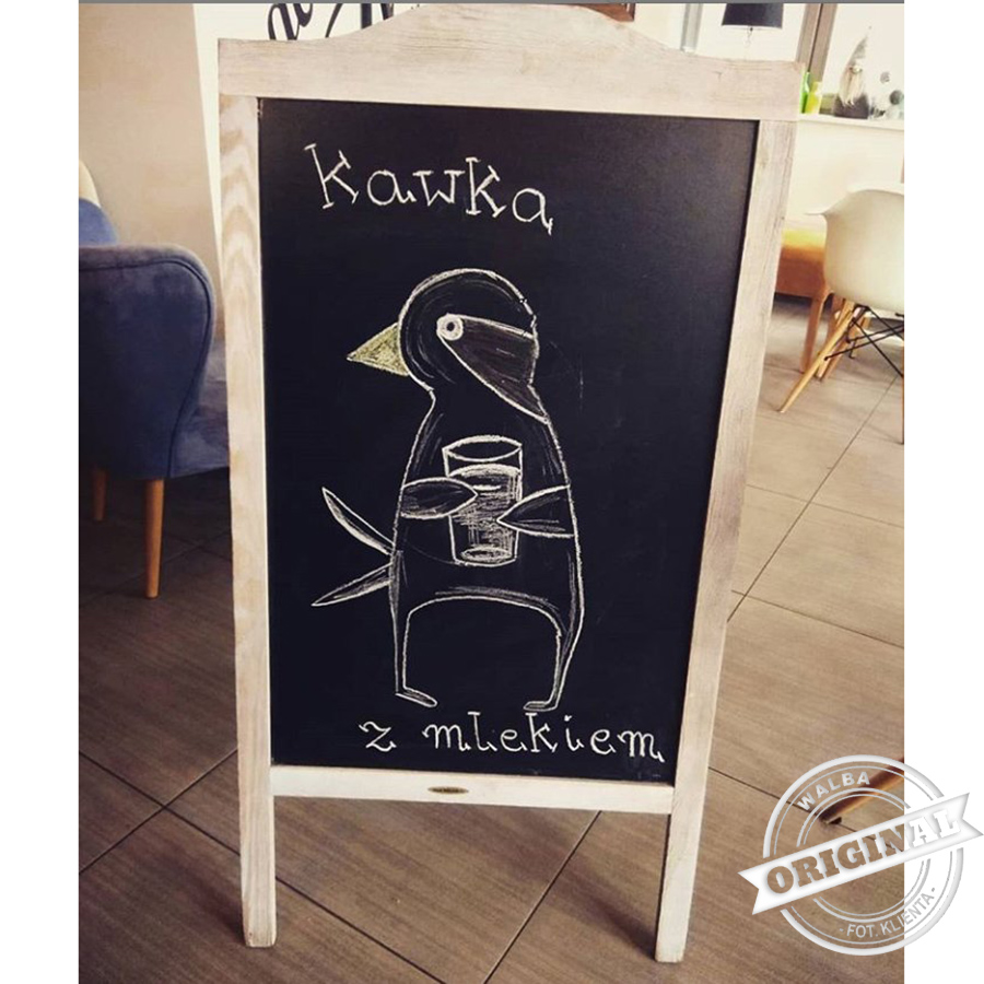 Potykacz reklamowy dla kawiarni z ciekawym rysunkiem - Despresso w Elblągu