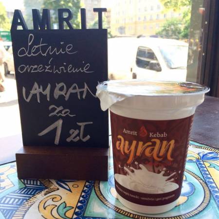 Tabliczka stolikowa na zamówienie dla restauracji orientalnej AMRIT 